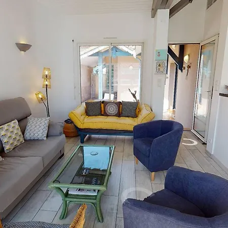 Hébergement de vacances Confortable Avec Piscine, Proche Plage, 3 Chambres, Grand Séjour, Patio, Wifi, équipement Complet - Fr-1-413-87 Capbreton