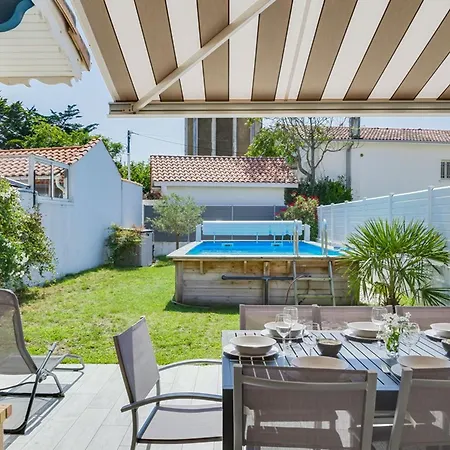 Hébergement de vacances Confortable Avec Piscine, Proche Plage, 3 Chambres, Grand Séjour, Patio, Wifi, équipement Complet - Fr-1-413-87 *